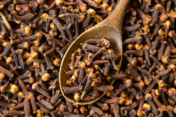 Cloves (Laung)